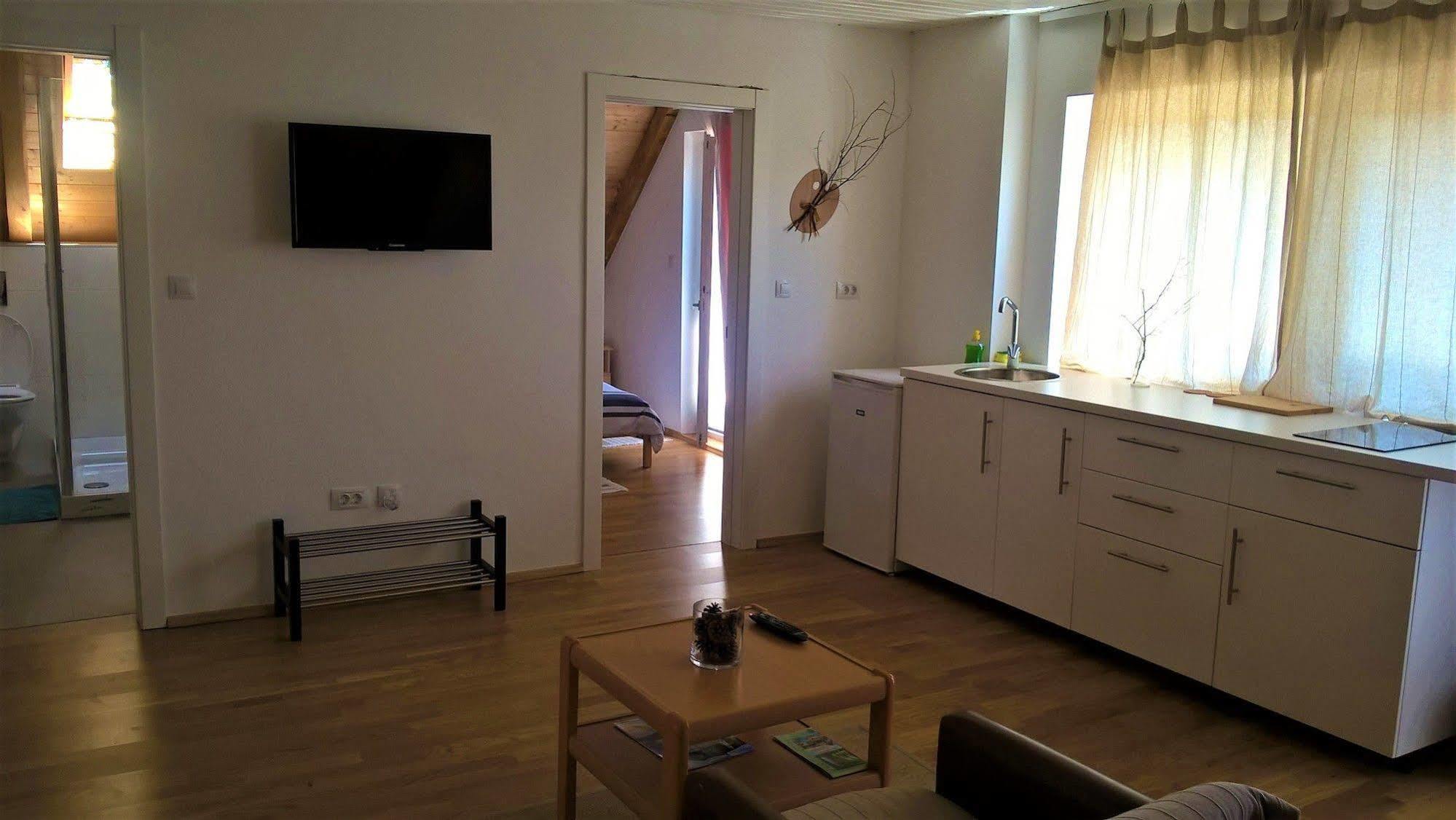 Guesthouse Bor Plitvice Lakes Плитвицкие озёра Экстерьер фото